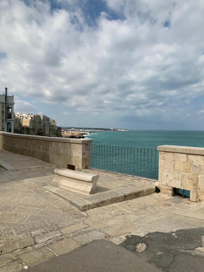 Aurluna Al Mare Polignano a Mare Bagian luar foto